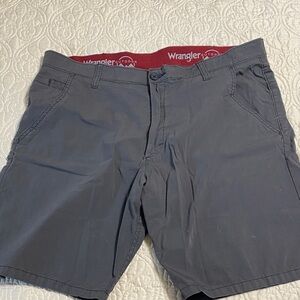 Wrangler Men's Charcoal Flat Front Shorts